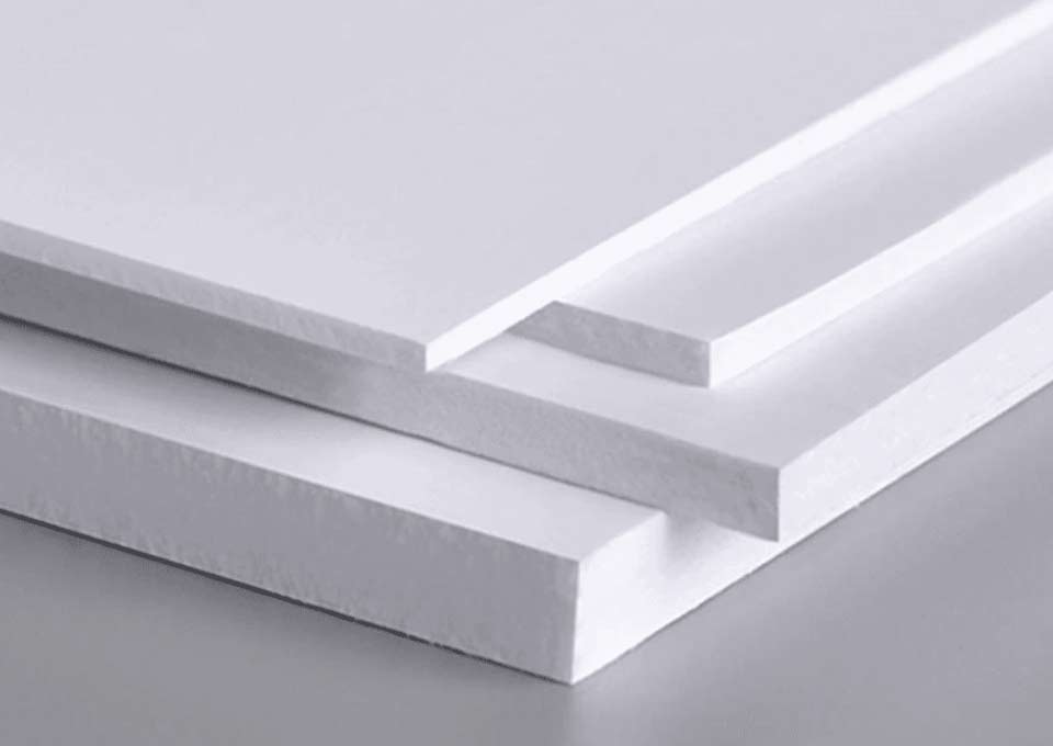 ПВХ белый 4мм 3050х2030х4. Лист ПВХ RS-Foam 10мм (белый, 3.05 м, 2.03 м, 34,054 кг.). Жесткий ПВХ лист бел. Мат. (2000х3000) RS-rigid.